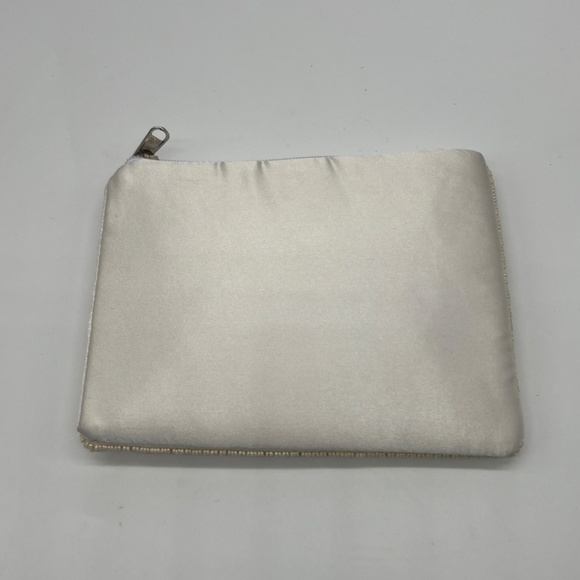 Faux Capiz Shell Beaded Ivory Satin Evening Clutch Crossbody with Chain Strap - Picture 3 of 8
